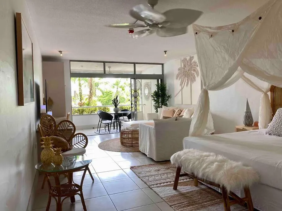 Apartamento Wanderlust - Little Slice Of Heaven On Macrossan Str Port Douglas